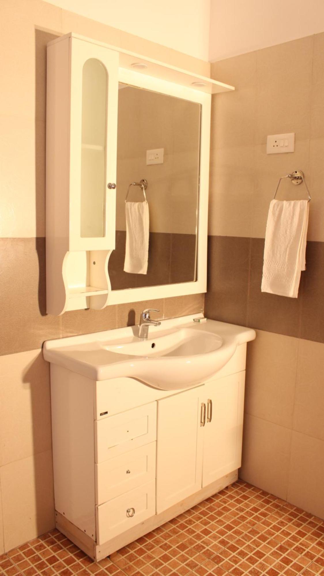 Hill View Beach Resort Varkala Ngoại thất bức ảnh