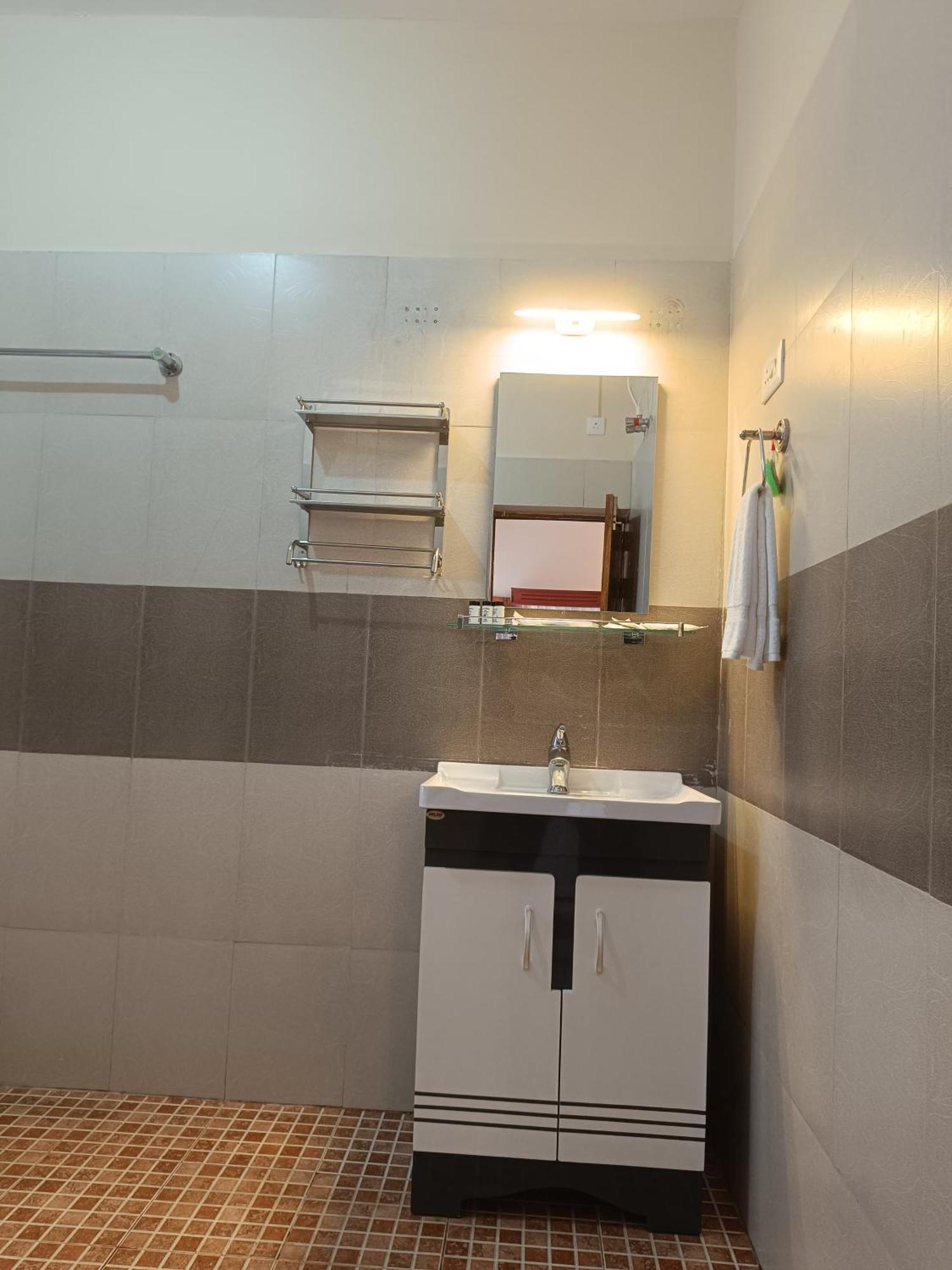 Hill View Beach Resort Varkala Ngoại thất bức ảnh