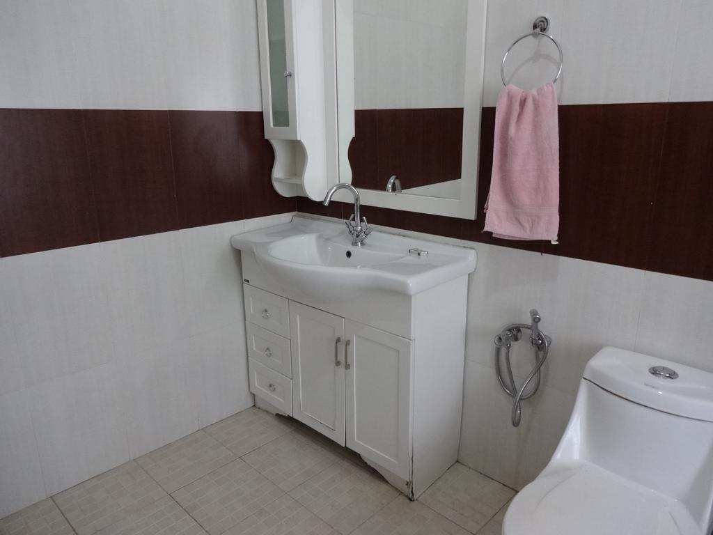 Hill View Beach Resort Varkala Ngoại thất bức ảnh